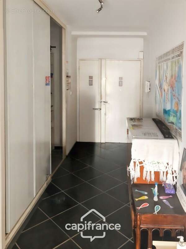Appartement à vendre 3 pièces + terrasse TOULON (83) - photo 8