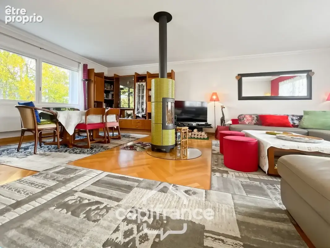 Secteur Golf d’Ormesson-sur-Marne, maison familiale 215 m², calme absolu, terrain 1 060 m² - photo 7