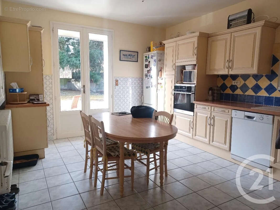 Maison à VILLEVOCANCE