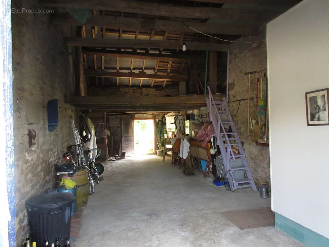 Maison à PARNOY-EN-BASSIGNY