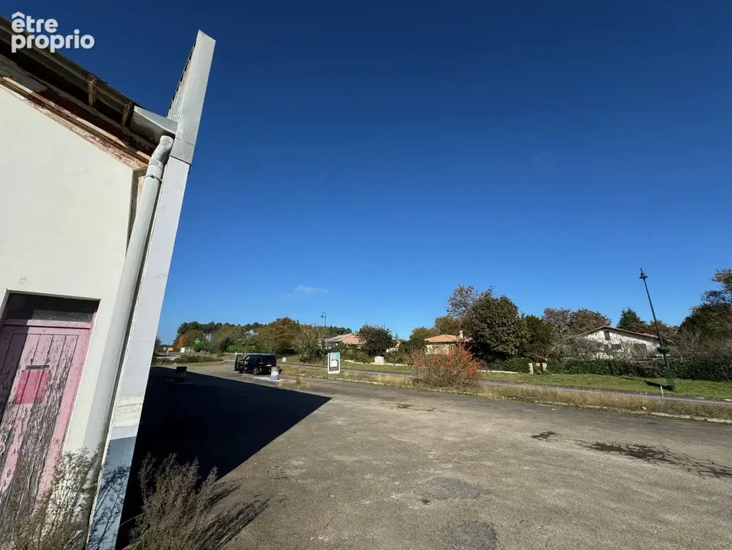 Commerce 1 700 m² à vendre à Onesse-Et-Laharie (40110) - photo 5