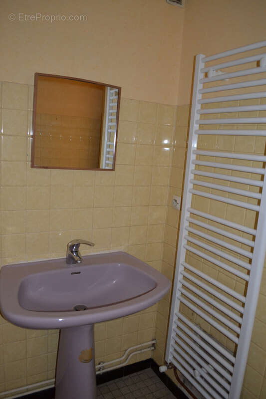 Appartement à VARENNES-SUR-ALLIER