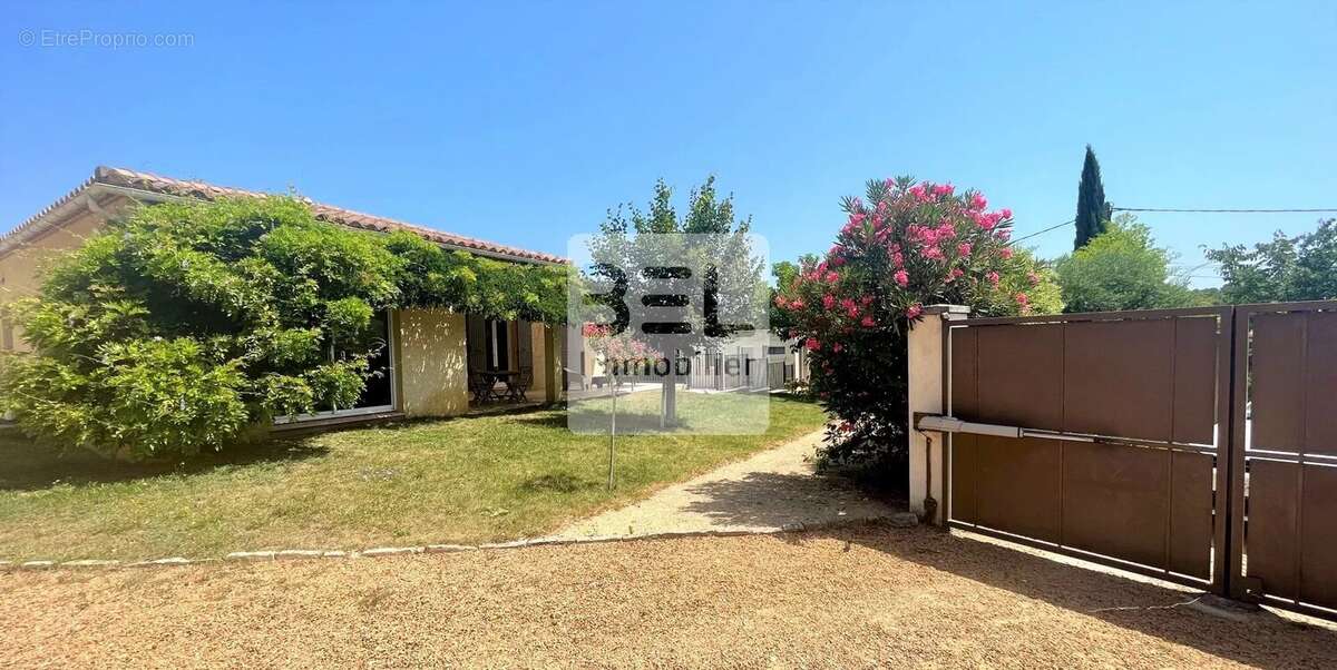 Maison à GOUDARGUES