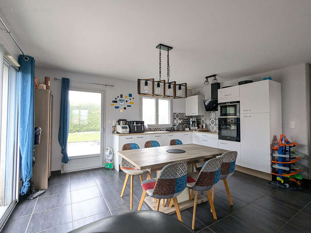 Maison à ROUVRES-EN-PLAINE