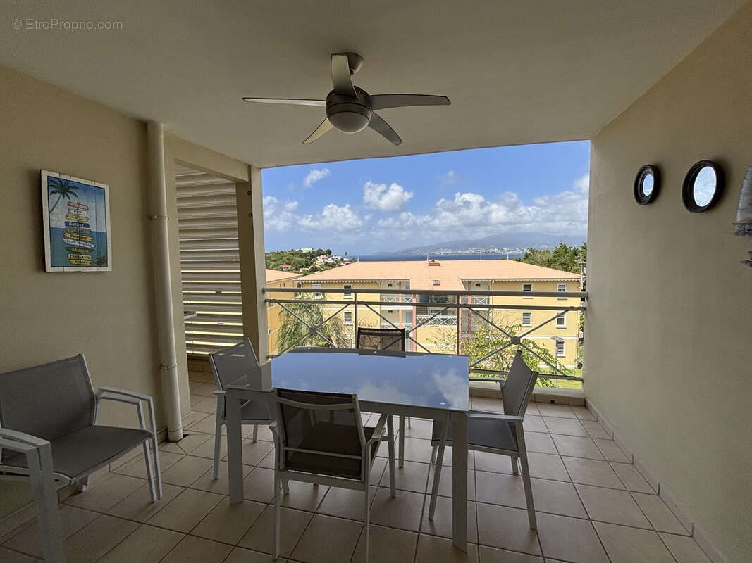 Appartement à LES TROIS-ILETS