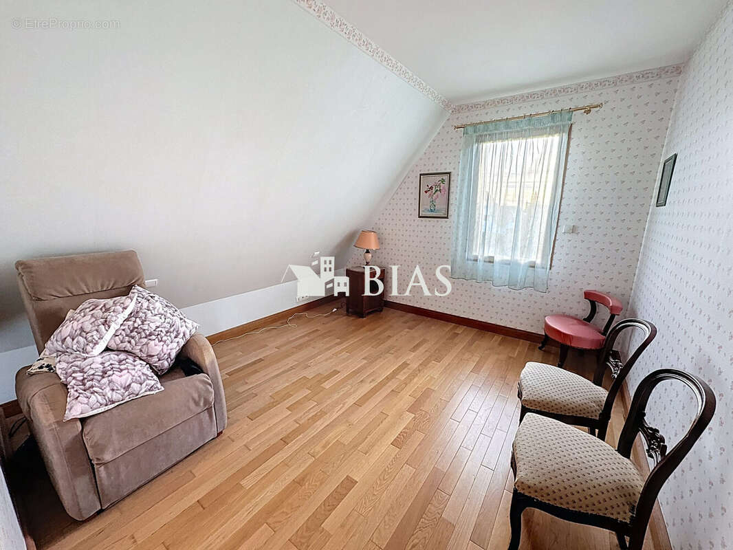 Appartement à BOURG-ACHARD