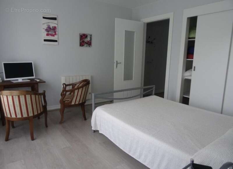 Appartement à BAINS-LES-BAINS