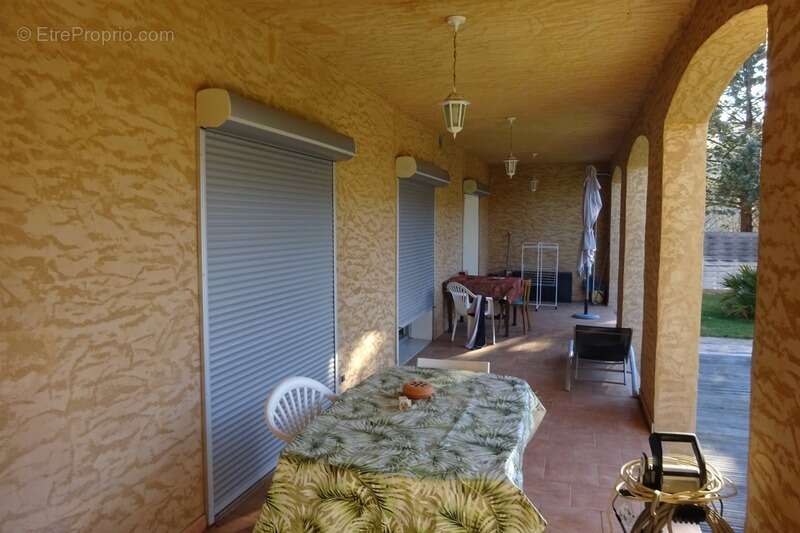 Maison à COLLOBRIERES