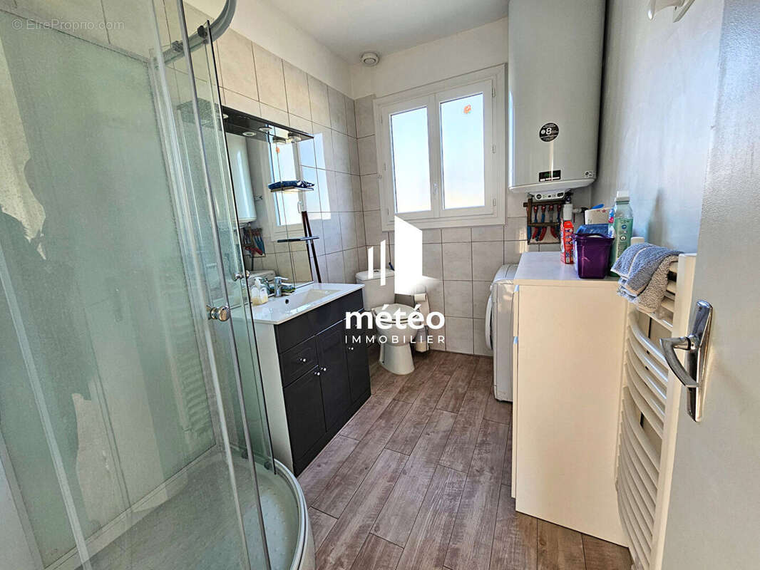 Maison à LES MAGNILS-REIGNIERS