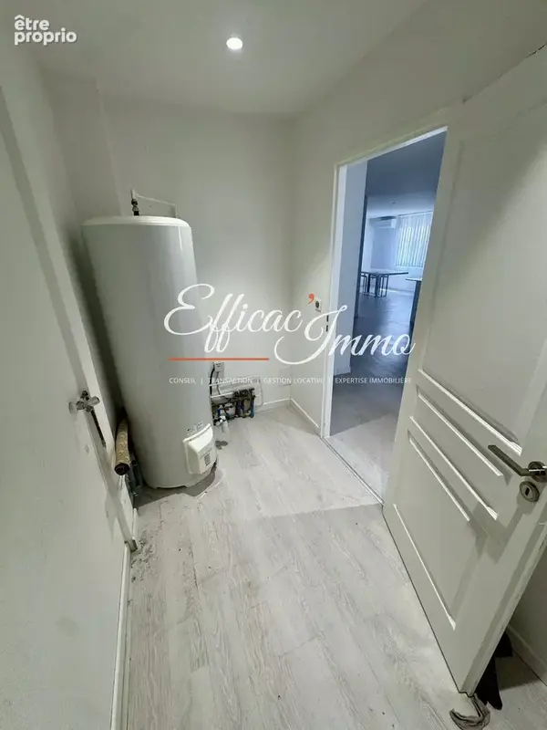 Bien de 154,51 m² avec garage, jardin et prestations haut de gamme - photo 11
