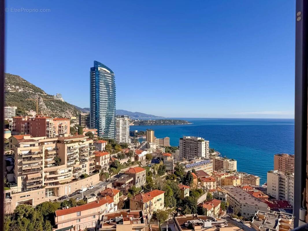 Appartement à BEAUSOLEIL