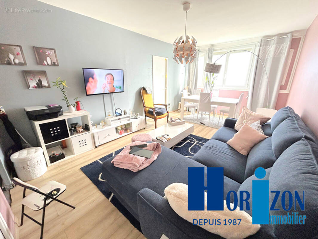 Appartement à SAINT-ETIENNE
