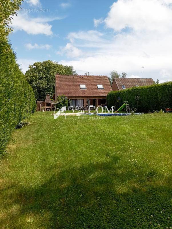 Maison à BEUVRY-LA-FORET