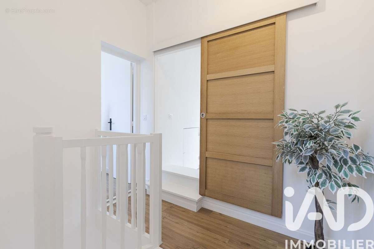 Photo 6 - Appartement à LA CHAPELLE-SUR-ERDRE