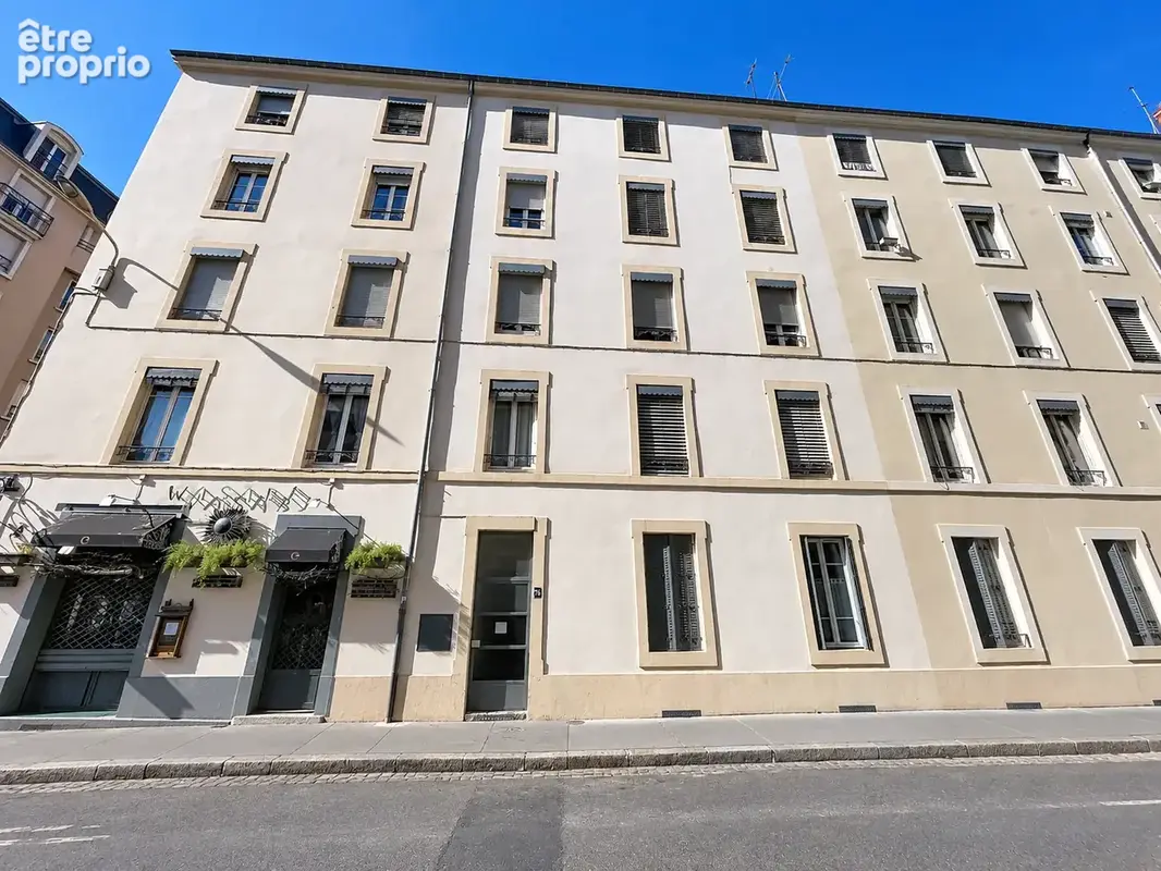 Appartement à LYON-7E