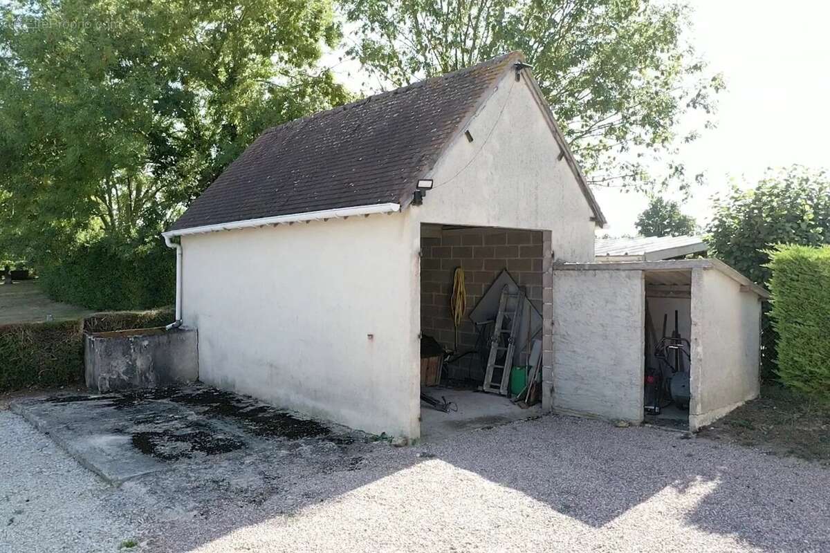 A ETE VENDUE PAR NOS SOINS   .......   BELLE CONTEMPORAINE DE 120 M² HAB, sur Sous-Sol complet et Plus de 1 350 m² de Terrain. - photo 30