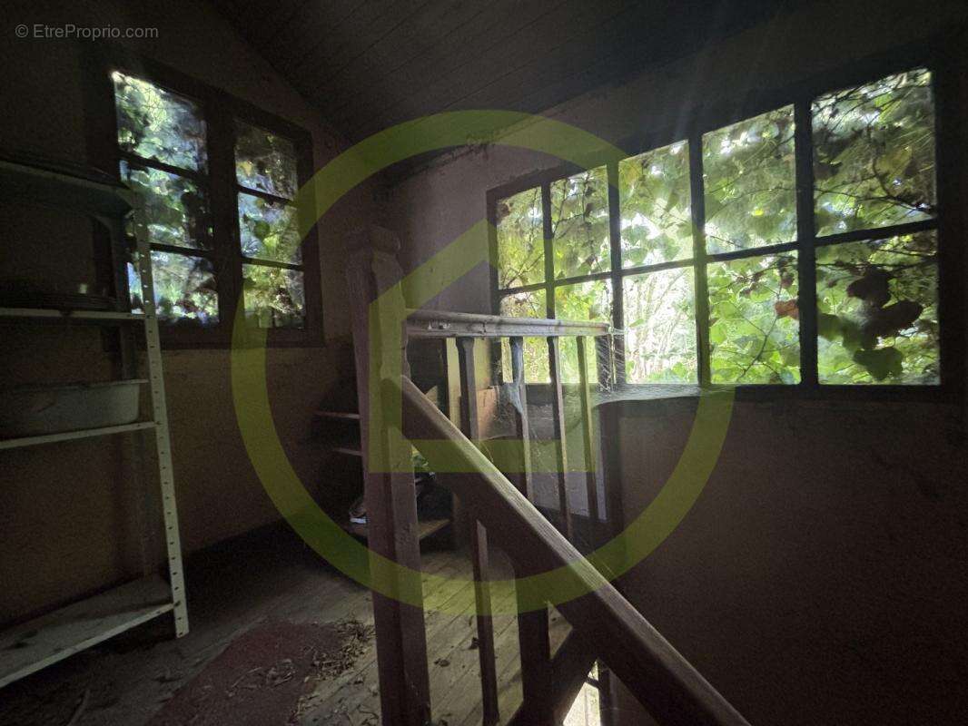 Maison à LAVAVEIX-LES-MINES