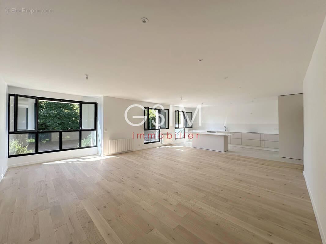 Appartement à GARCHES