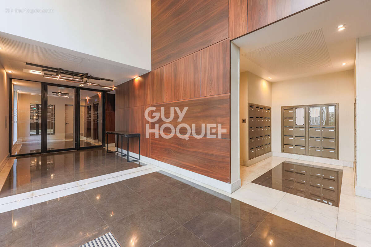 Appartement à ISSY-LES-MOULINEAUX