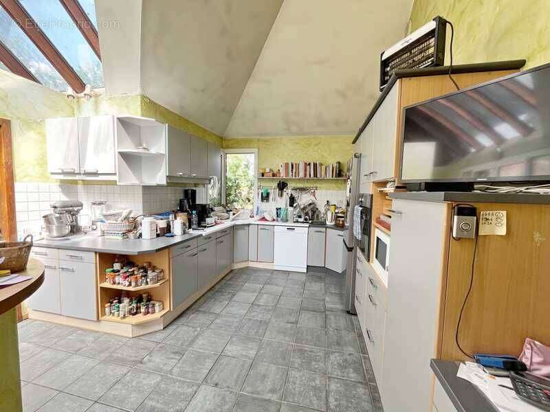 Maison 320 m² à Gisors  - photo 5