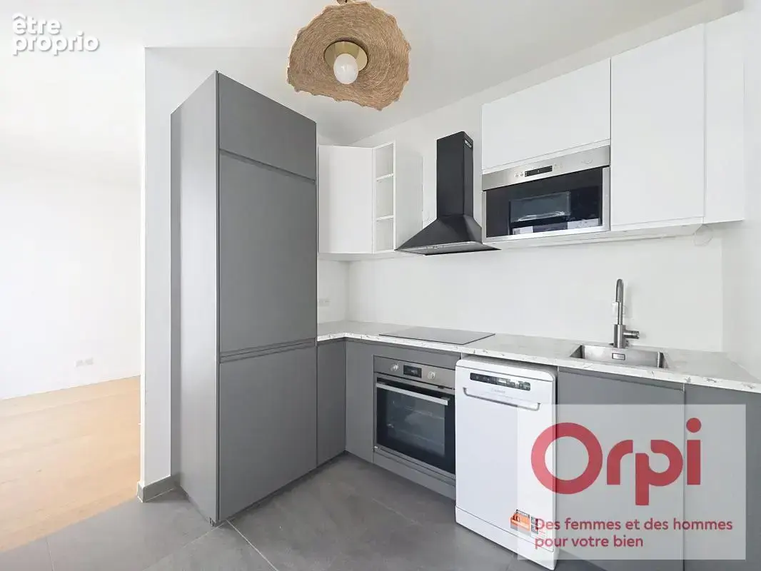  Appartement moderne & calme de 30 m² en centre-ville - photo 4