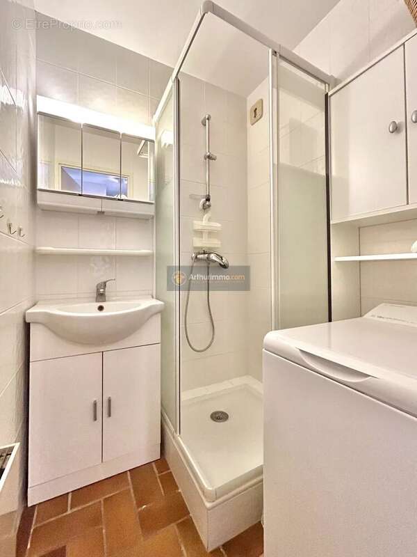 Appartement à LES ISSAMBRES