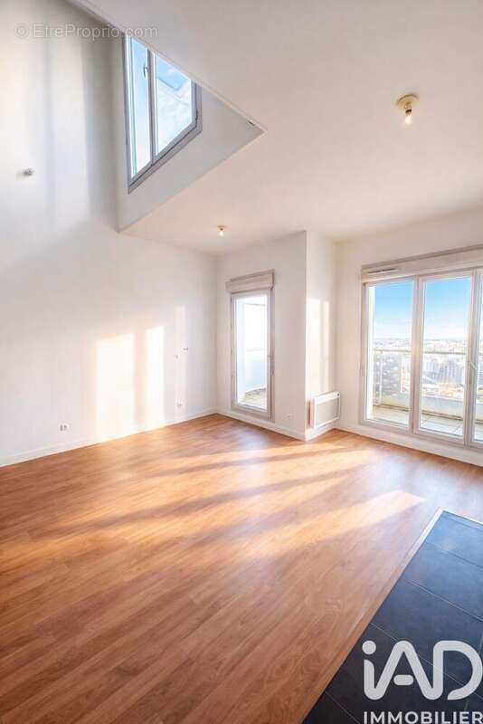 Photo 3 - Appartement à PUTEAUX