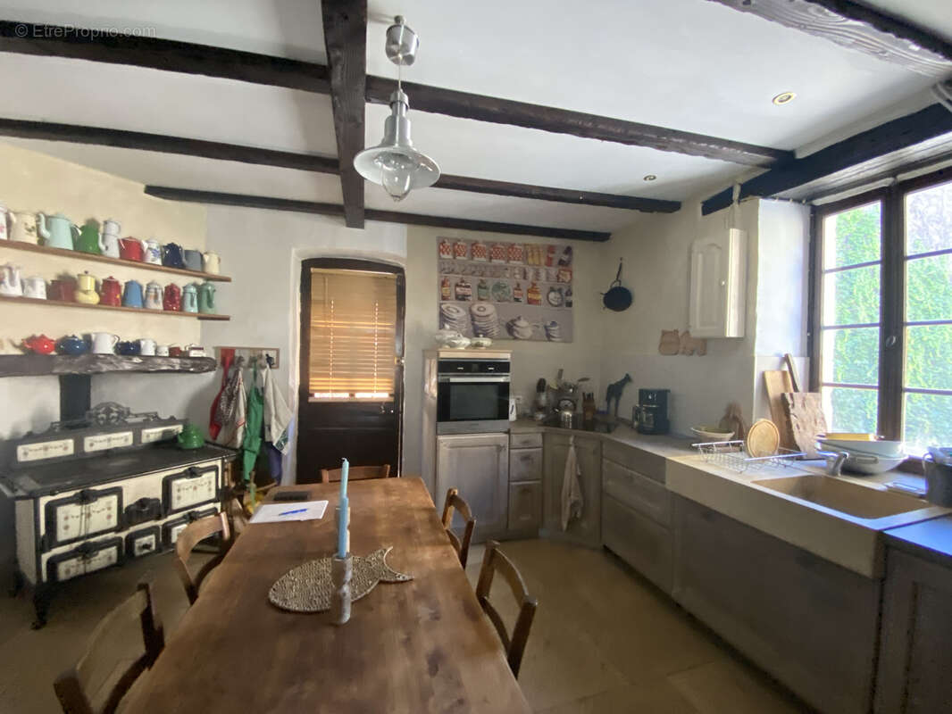Maison à PONTCIRQ