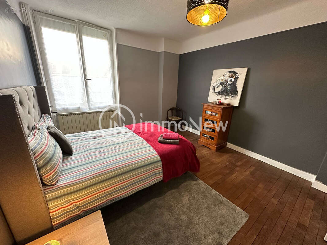 Maison de bourg de 137,55m2 - photo 7