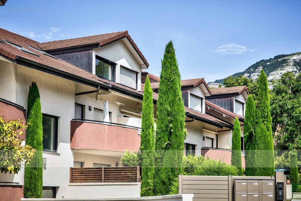 Appartement à ARCHAMPS