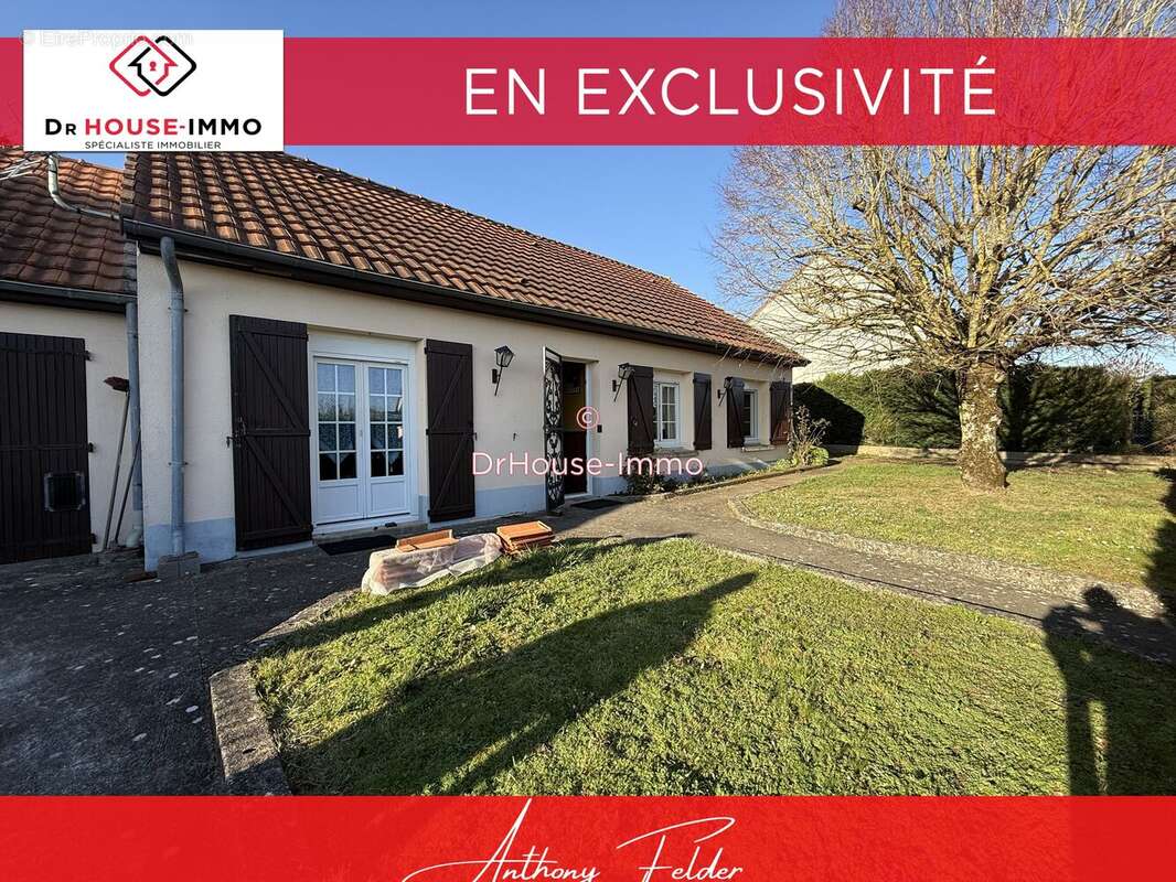 Maison à MONTIERCHAUME