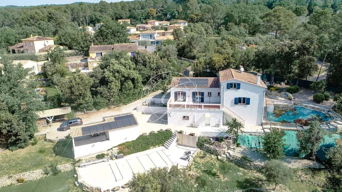 Maison à LORGUES