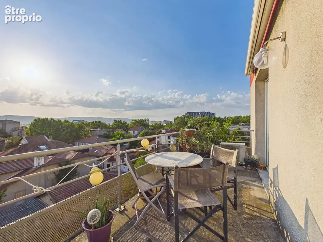 Appartement récent T3 - 56 m2  avec terrasse, garage et cave - photo 12
