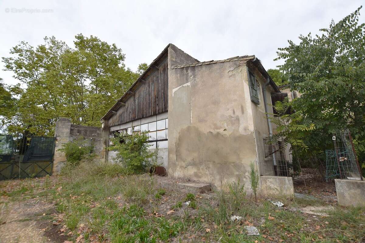 Maison à VERGEZE