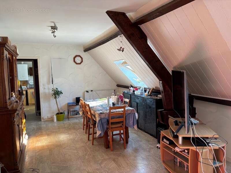 Appartement à AUXONNE