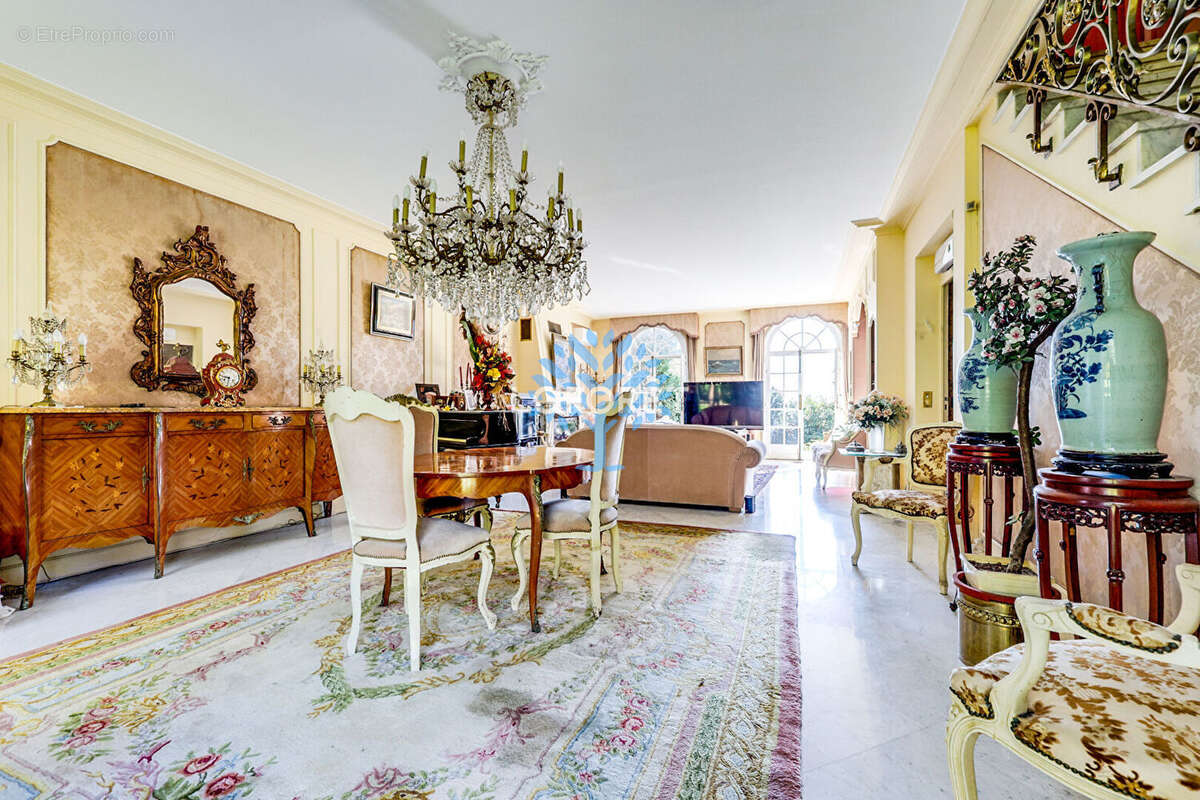 Maison à FONTENAY-SOUS-BOIS