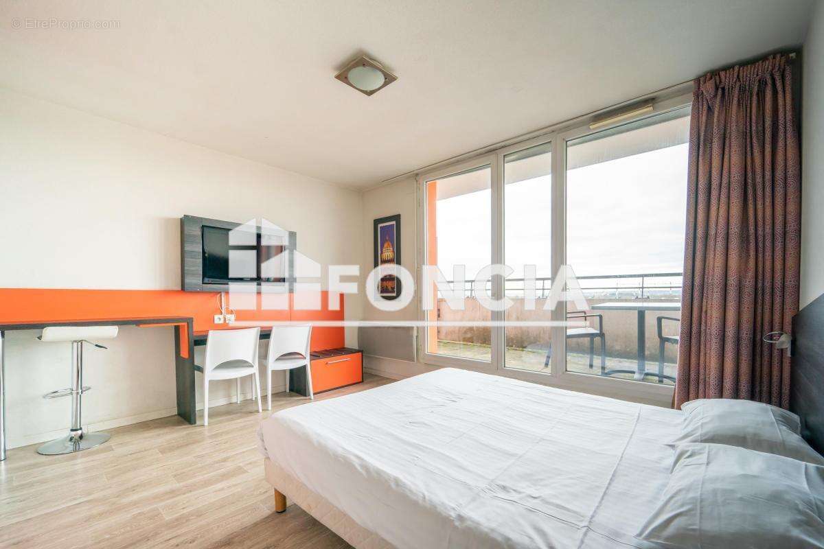 Appartement à CHEVILLY-LARUE