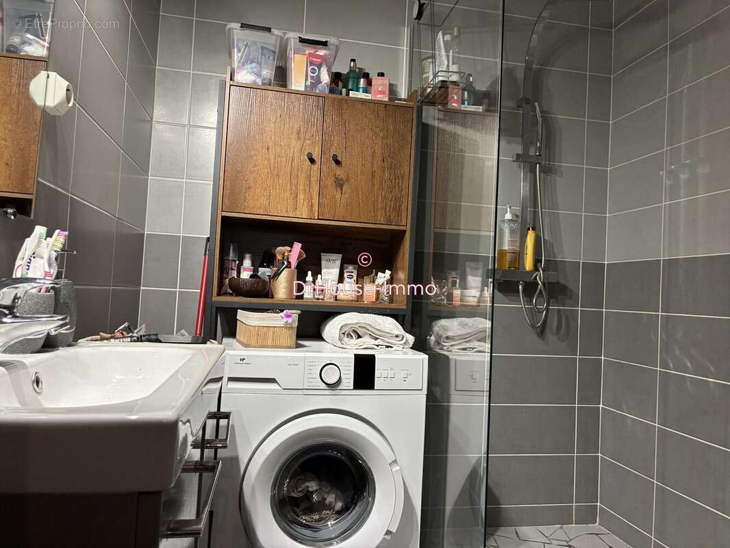 Appartement 71 m² à Peyrins  - photo 45