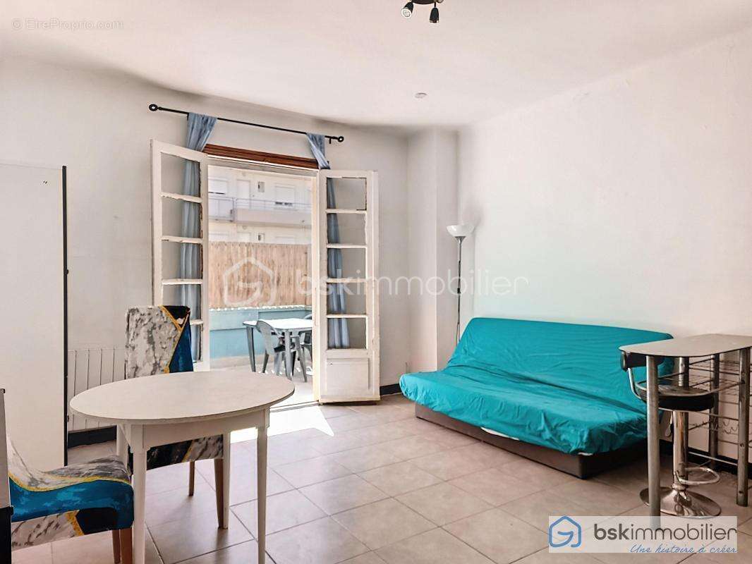 Charmant appartement lumineux en cœur de ville avec terrasse privée - photo 2