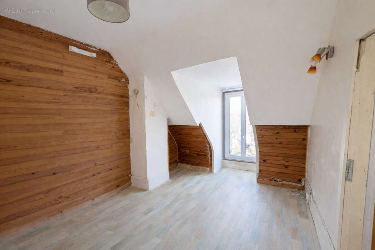 Maison à NOINTEL
