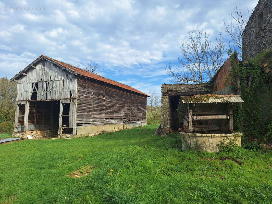 Maison à SAINT-MARCORY