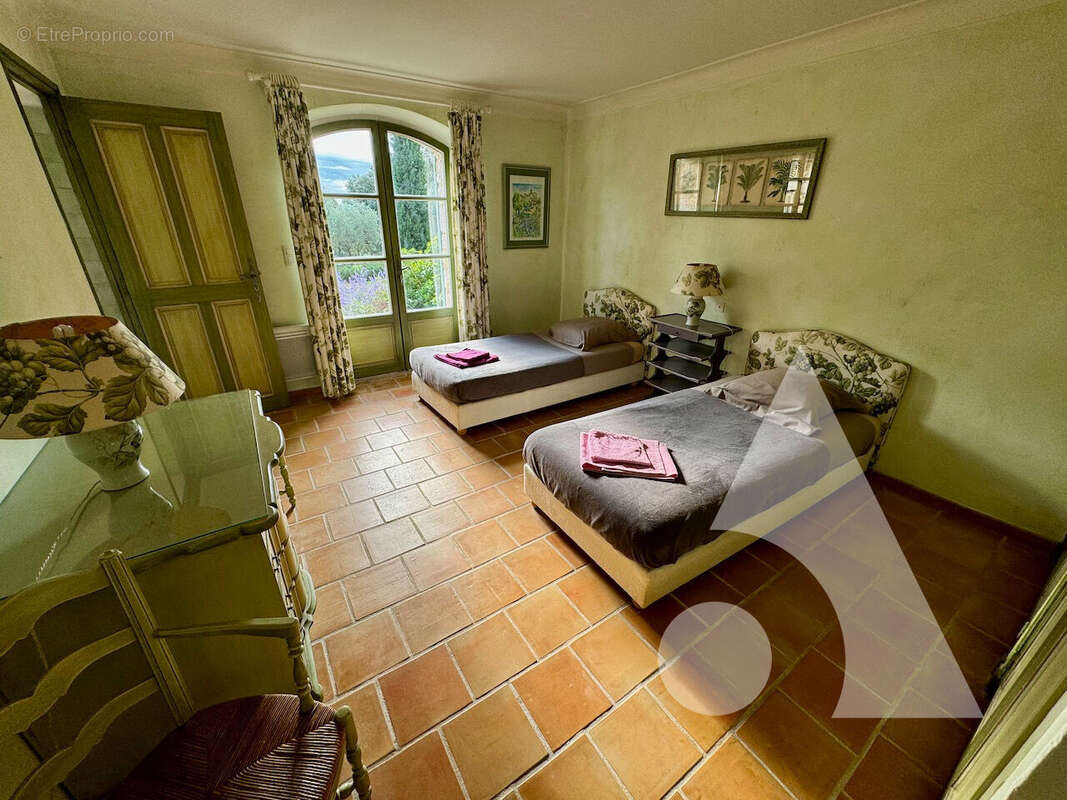 Maison à MOISSAC-BELLEVUE