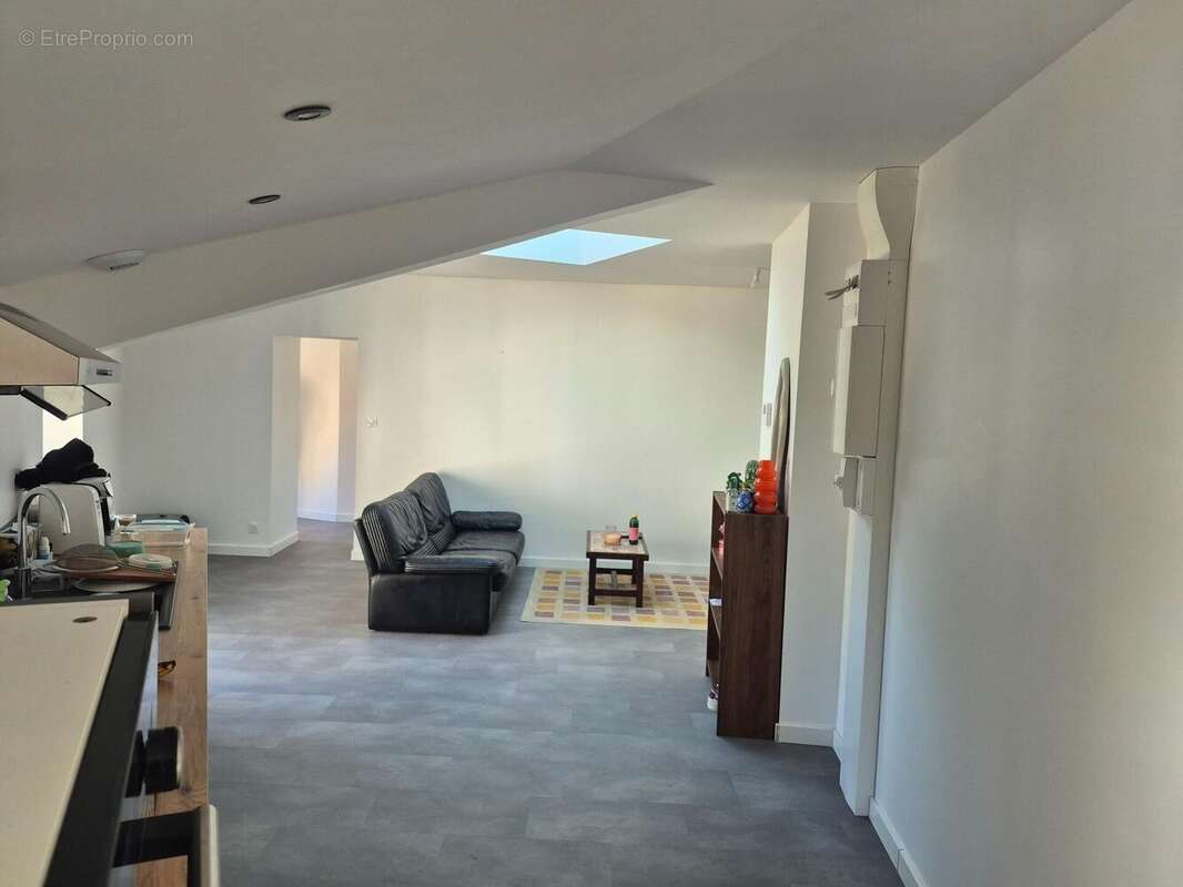 Photo 6 - Appartement à NEUVILLE-DE-POITOU