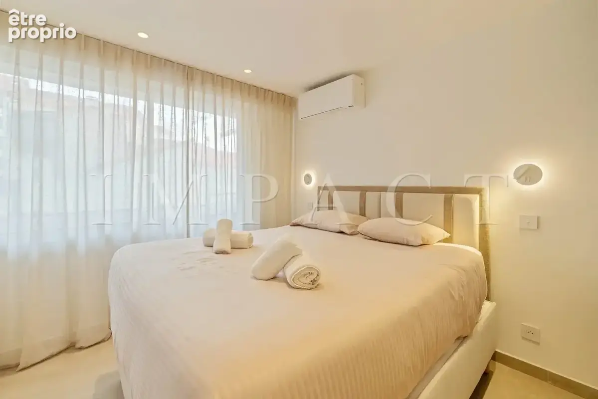 Exclusivité - Cannes proche Croisette Appartement 4 pièces rénové à vendre - photo 9
