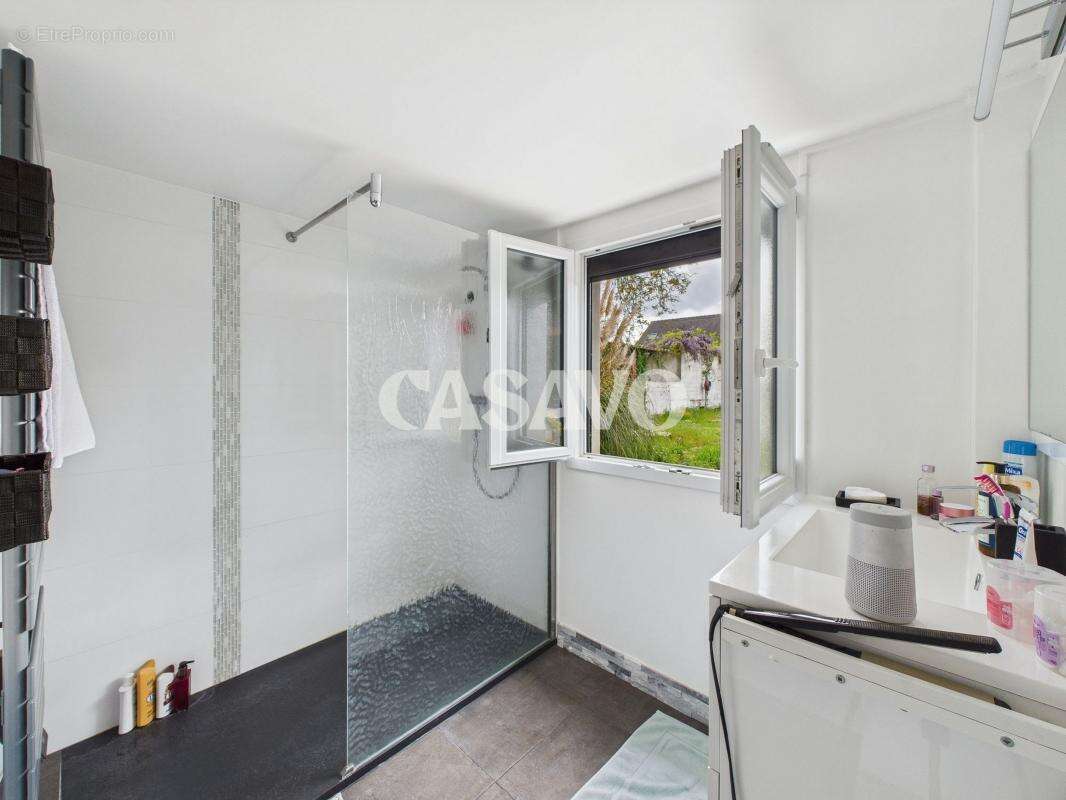 Maison à SAINT-PRIX