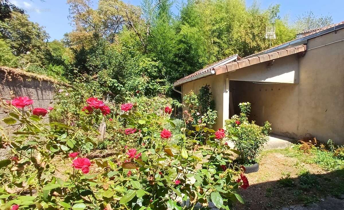 Maison à vendre 4 pièces (16) ANGOULEME - photo 2