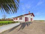 Maison à LA BASTIDE-CLAIRENCE