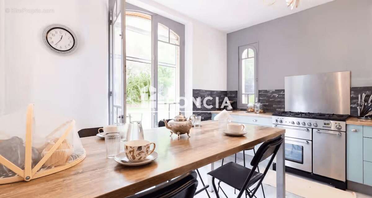 Maison à LEZAT-SUR-LEZE