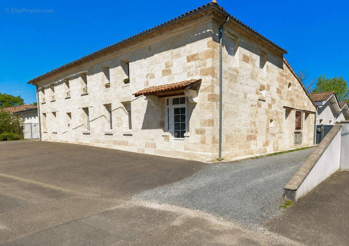 Appartement 7 pièces 163 m² · à Saint-Loubes · 163 m² · 398 000 €