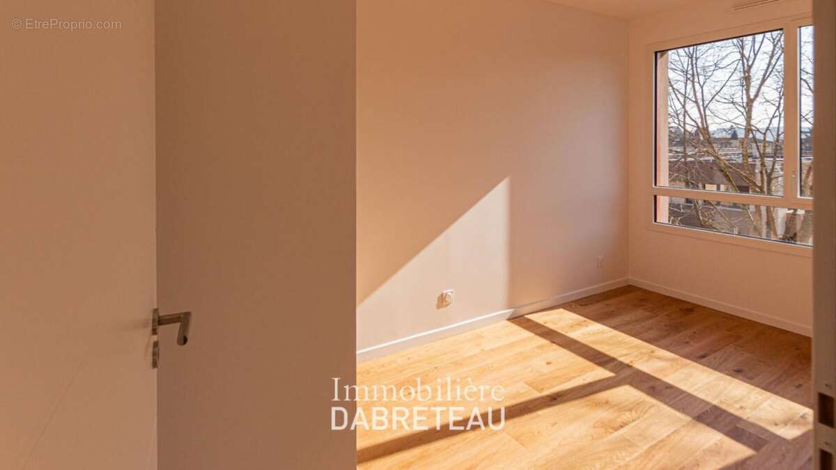 Appartement à TASSIN-LA-DEMI-LUNE